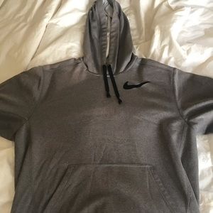NikeFIT Therma hoodie